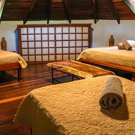 Hotel Boruca Тамариндо Екстериор снимка