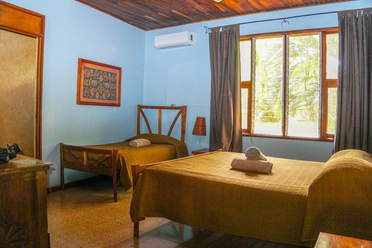 Hotel Boruca Тамариндо Екстериор снимка